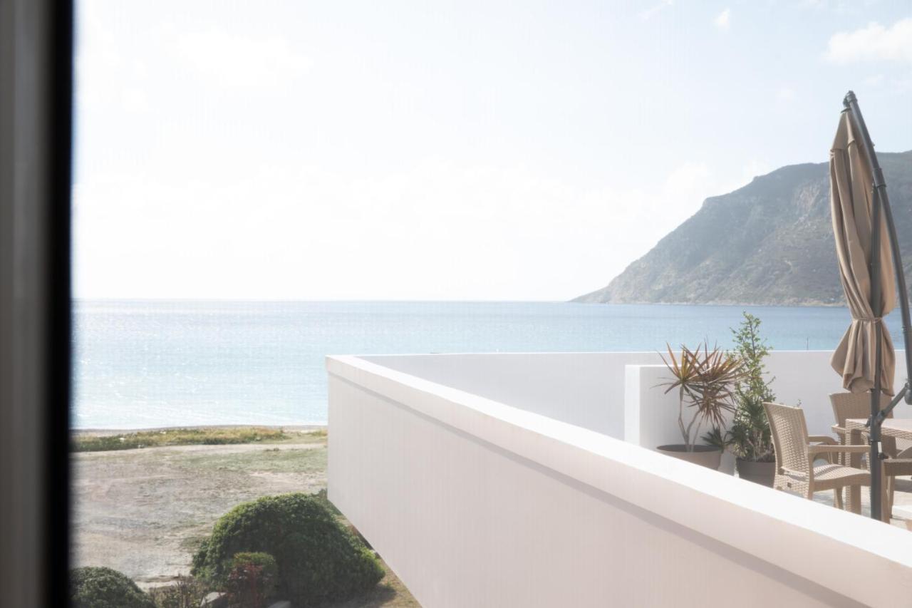 Aegean Eyes 3bd House βy The Sea *