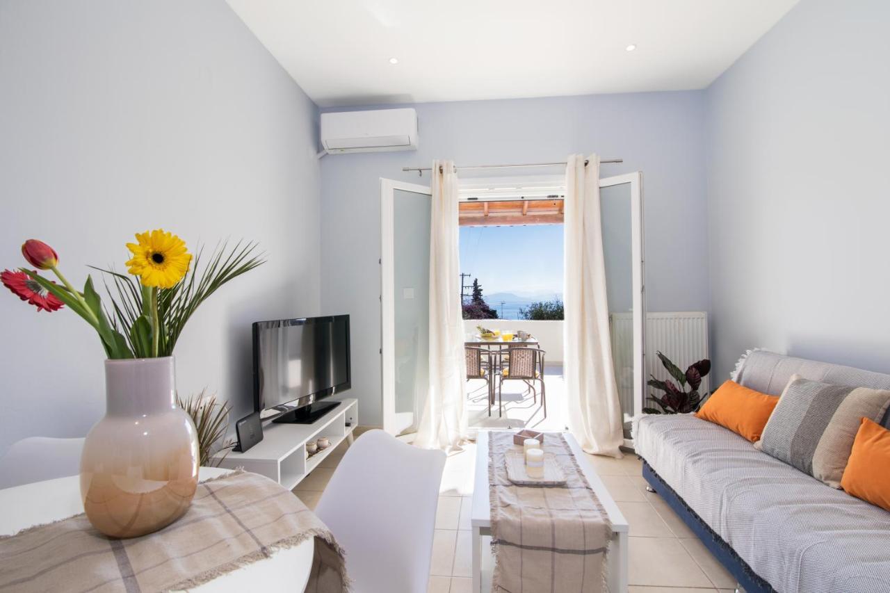 R&c Corfiot House Holiday home