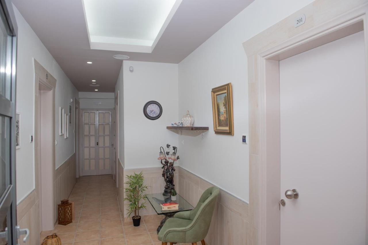 Hotel Tsaner And