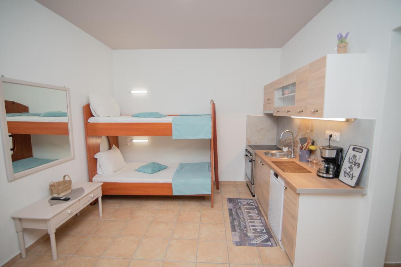 Hotel Tsaner And Matala (Crete)