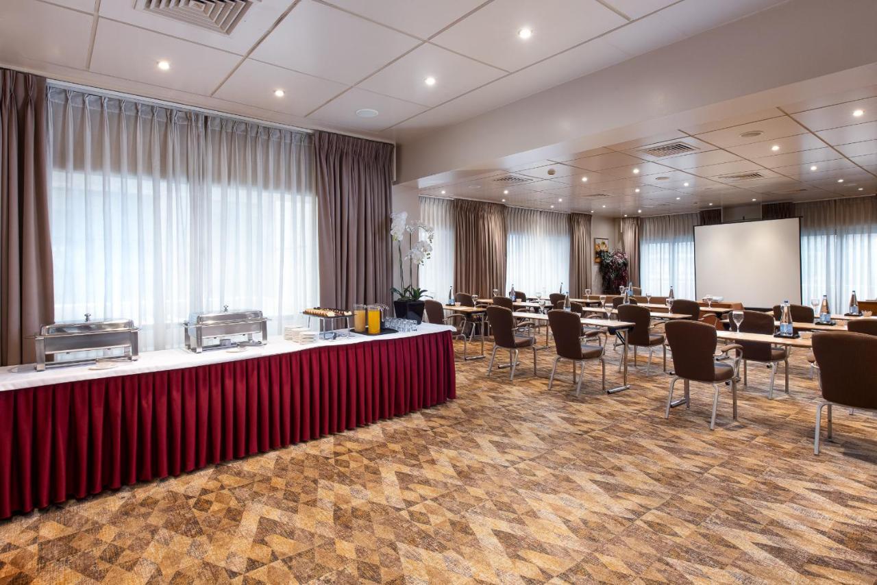 Crowne Plaza Centre By Ihg Hotel 5*