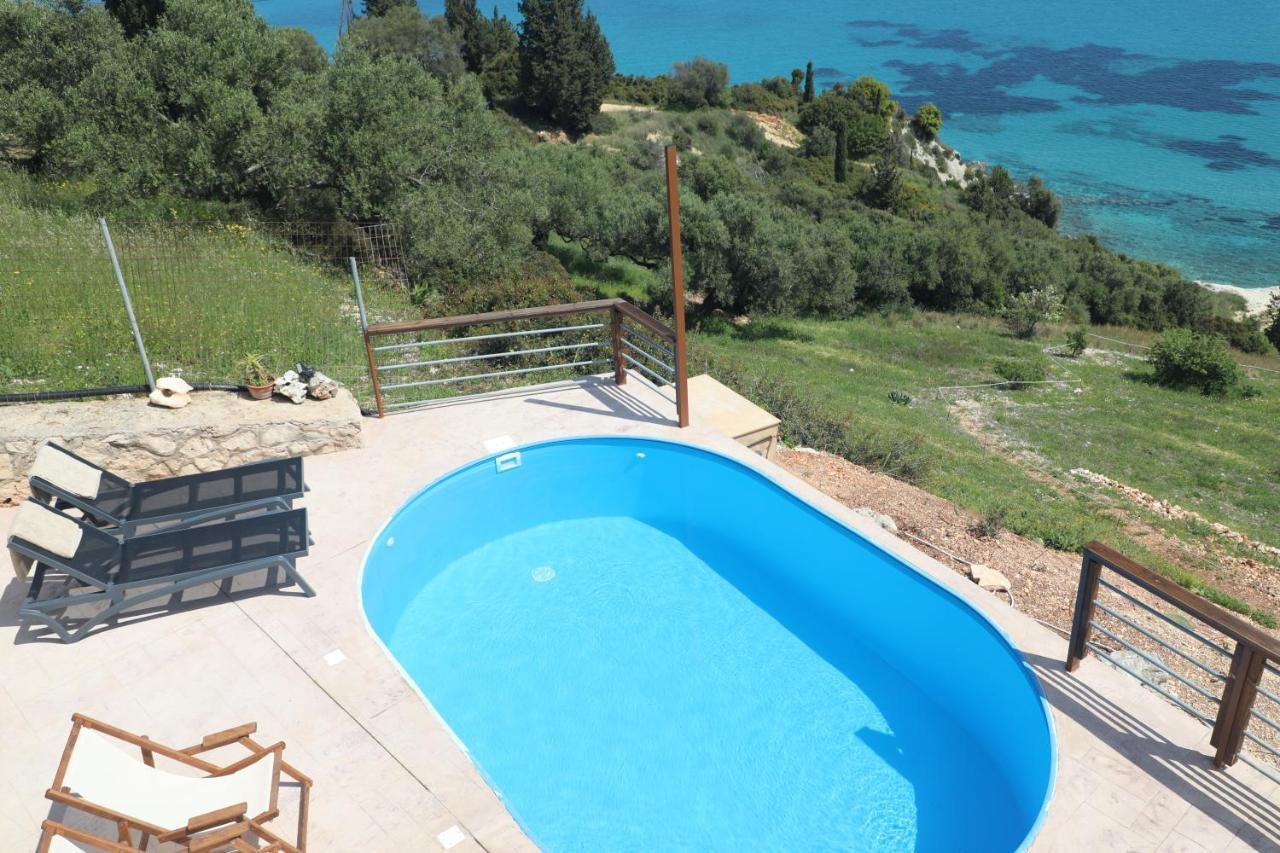 Zante Xigia Bay * Khartata