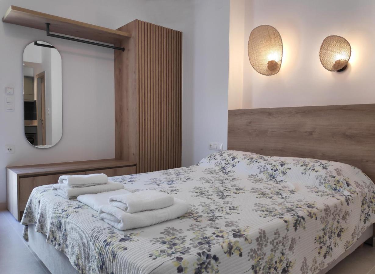 Eleftheria Studios Apartment