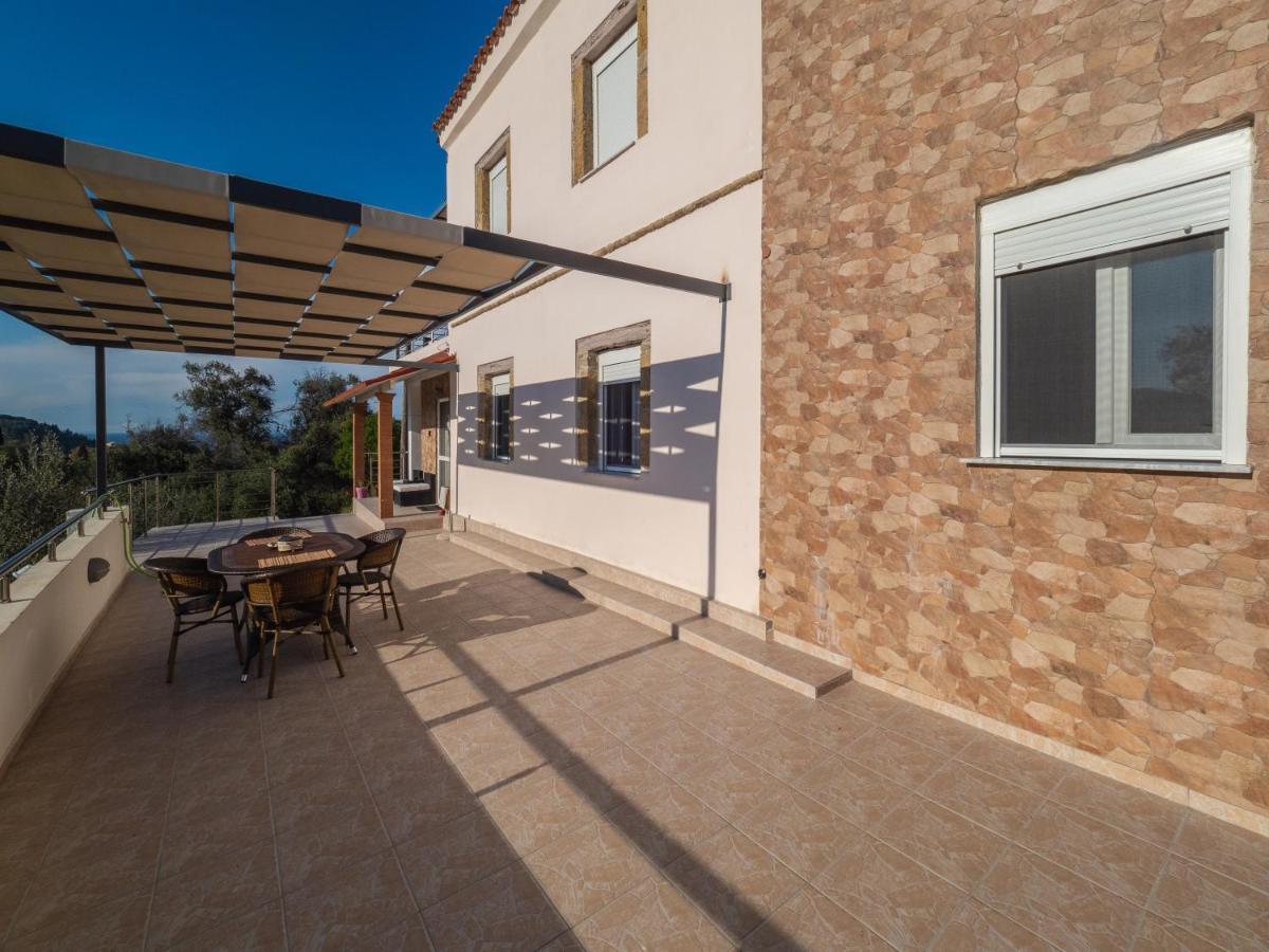 Holiday home Olea Stone House Near The Sea Notos