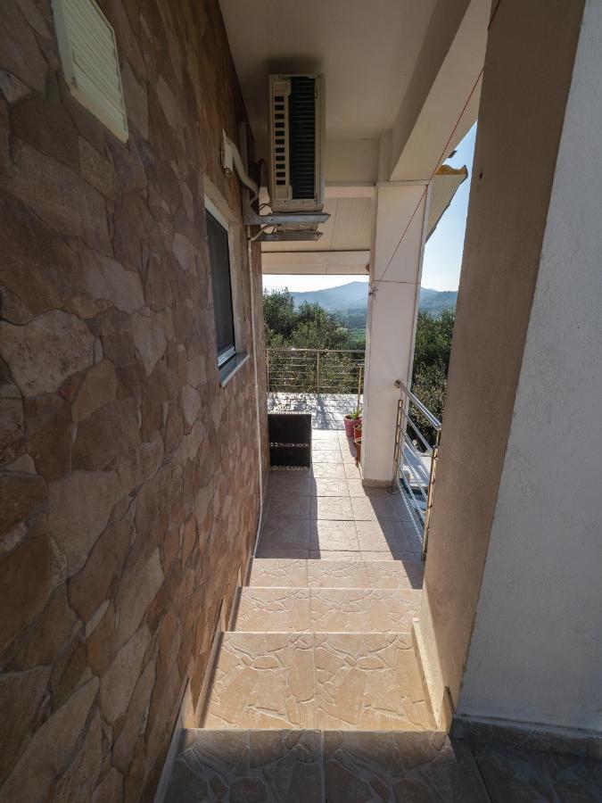Olea Stone House Near The Sea *