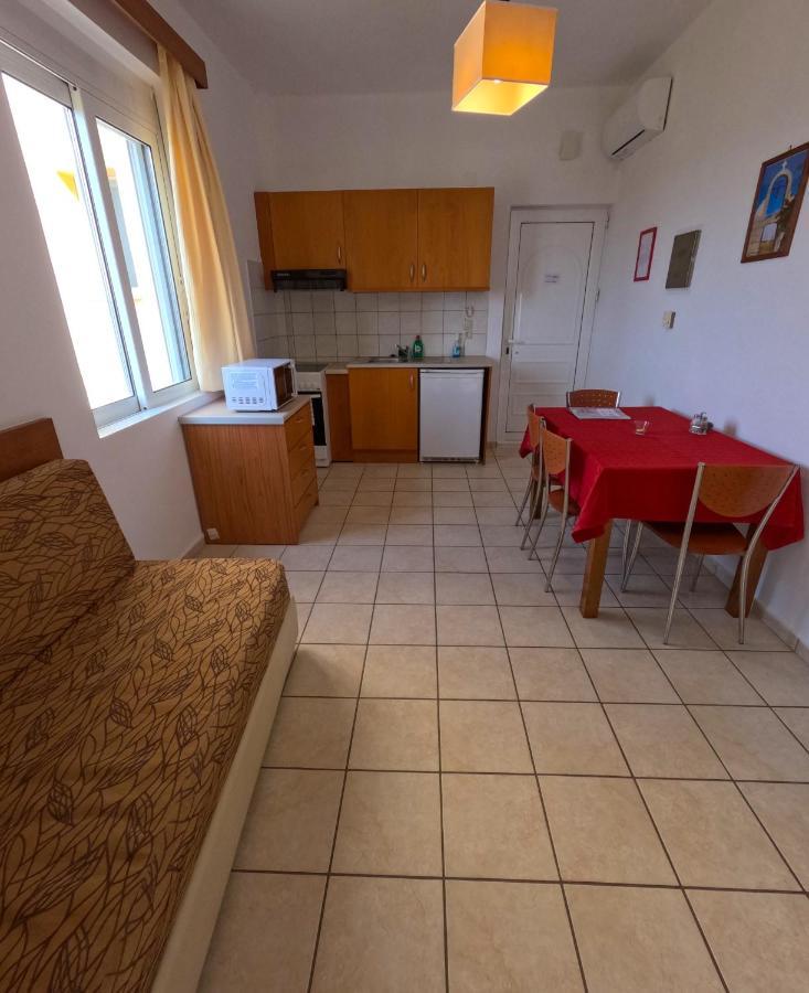 Monachus Monachus Apartment