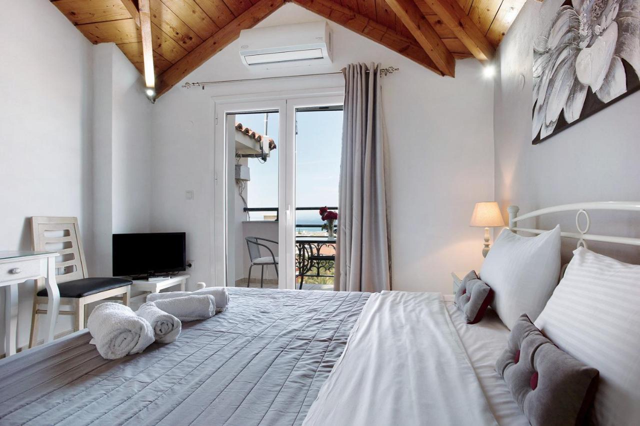 Apartment Yiannis Sea View 9