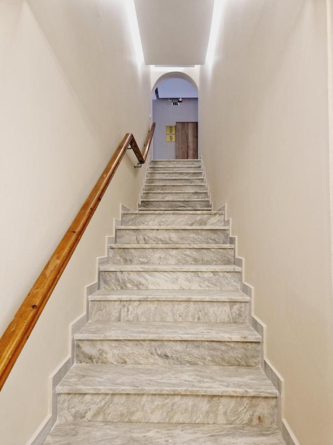 Hotel La Grotta 2*
