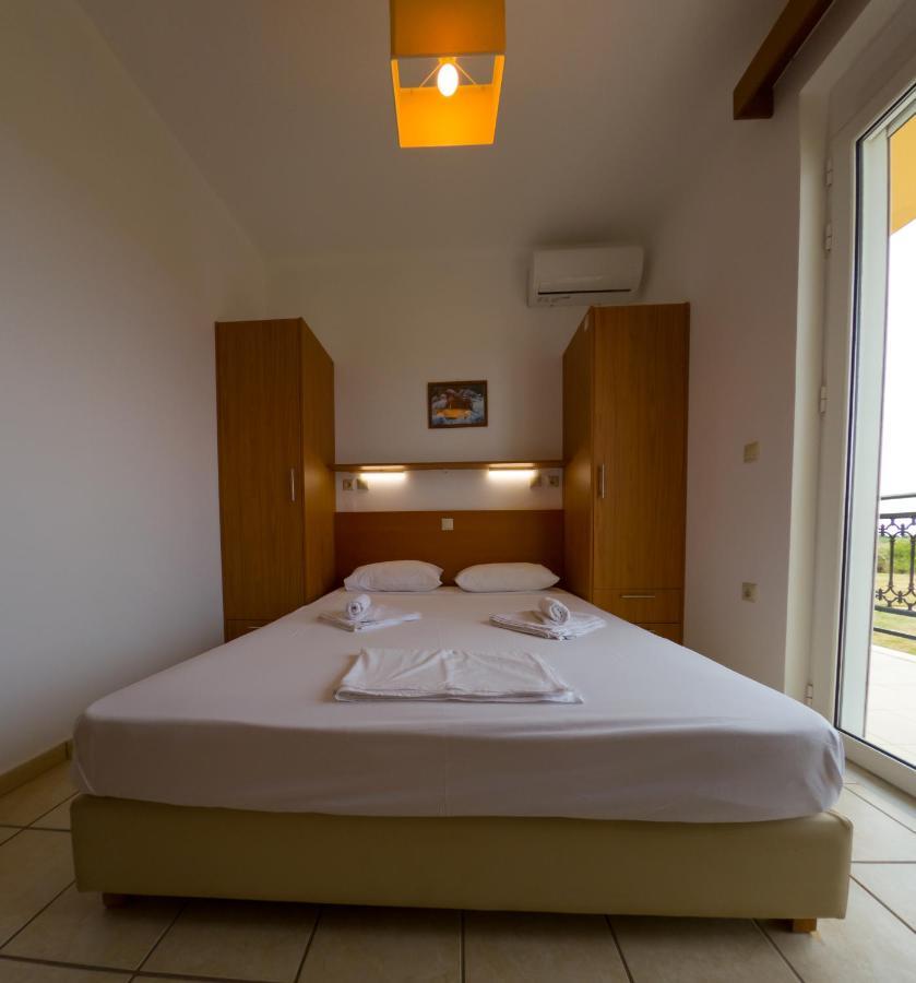 Monachus Monachus Apartment Frangocastelo