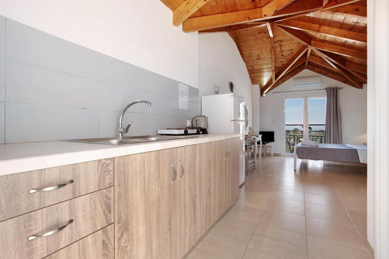 Apartment Yiannis Sea View 9