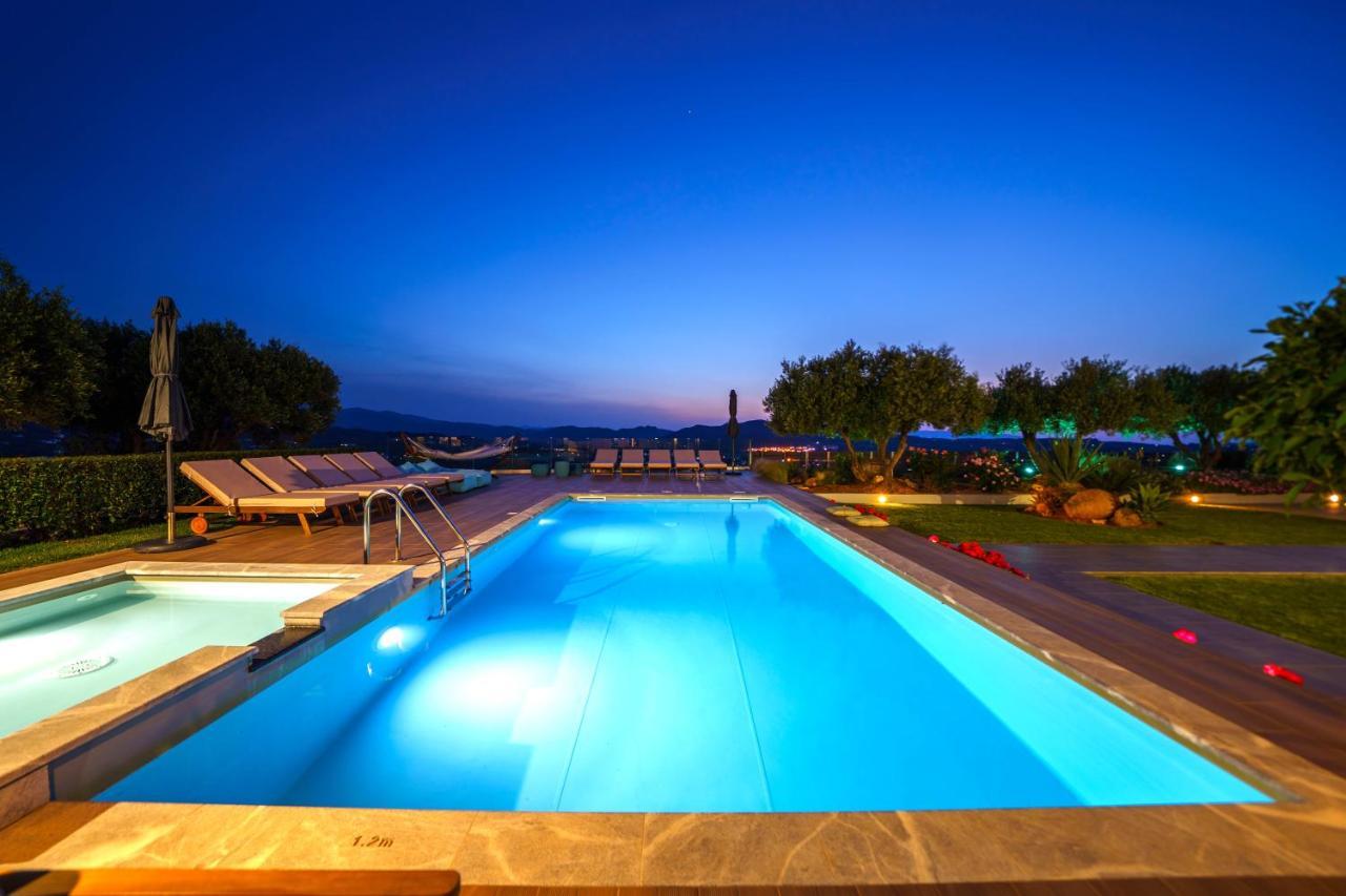 Mythic Olive - Heated Pool - Amazing View * Perivolia (Theriso)