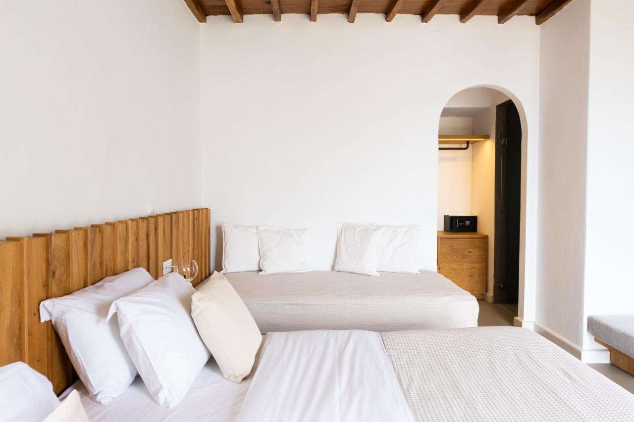 Hotel Rhenia 4*