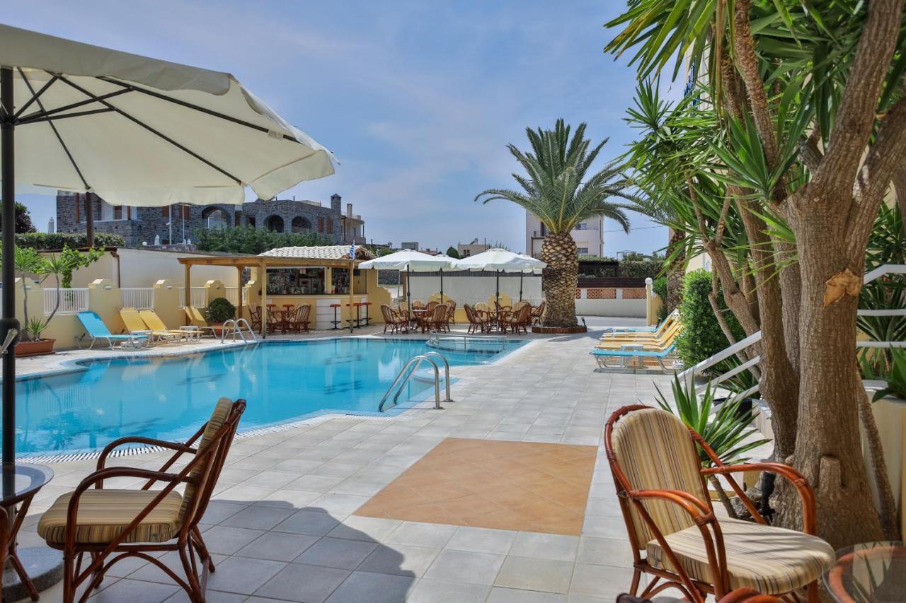 Aparthotel Cosmi Apts By Estia