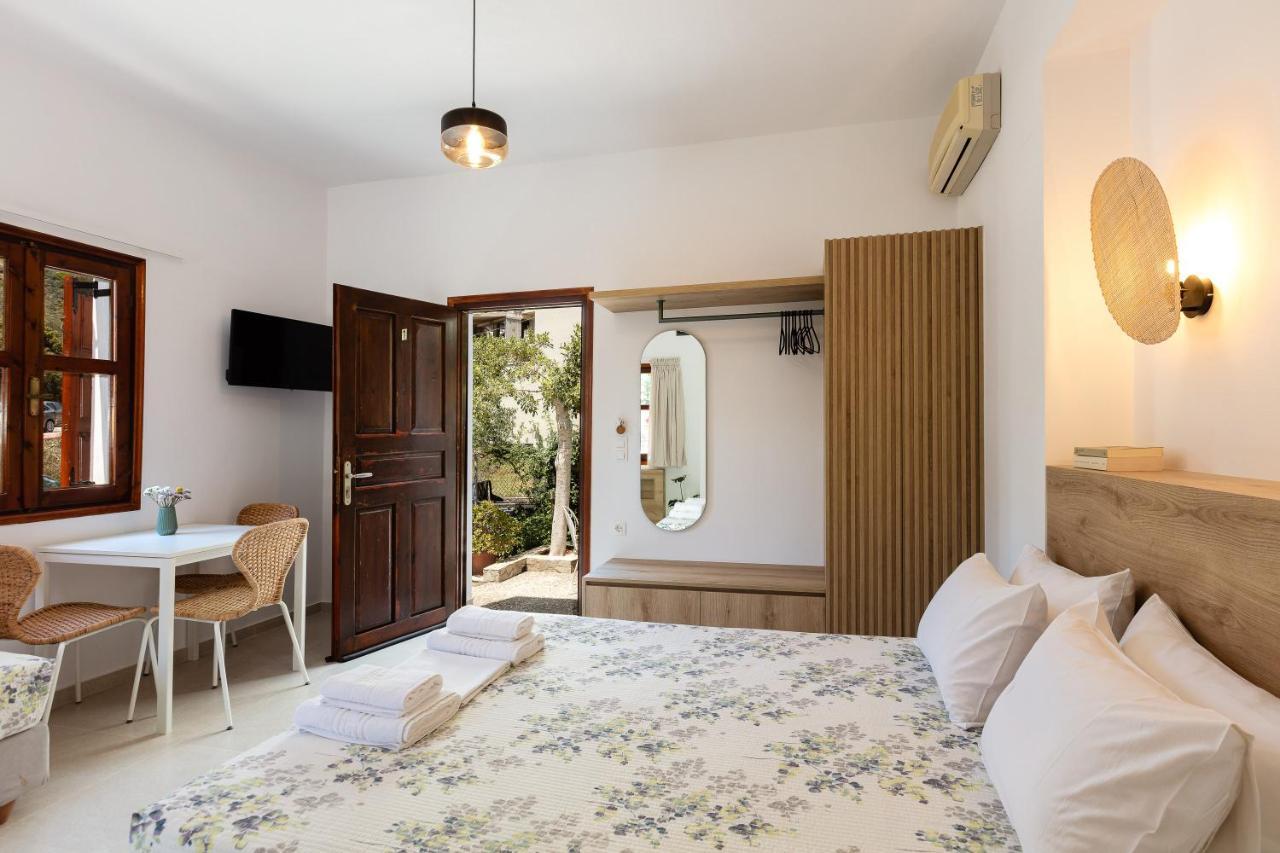Apartment Eleftheria Studios