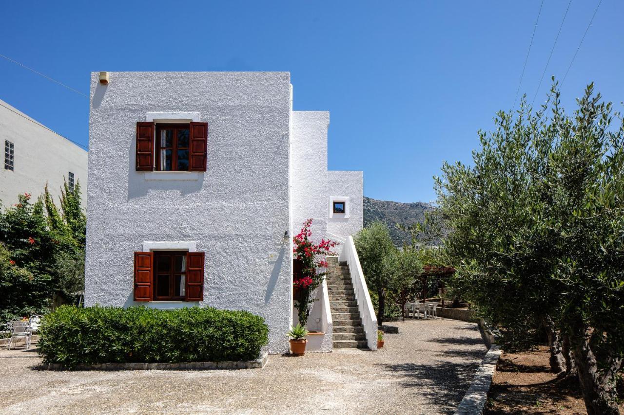 Eleftheria Studios Apartment
