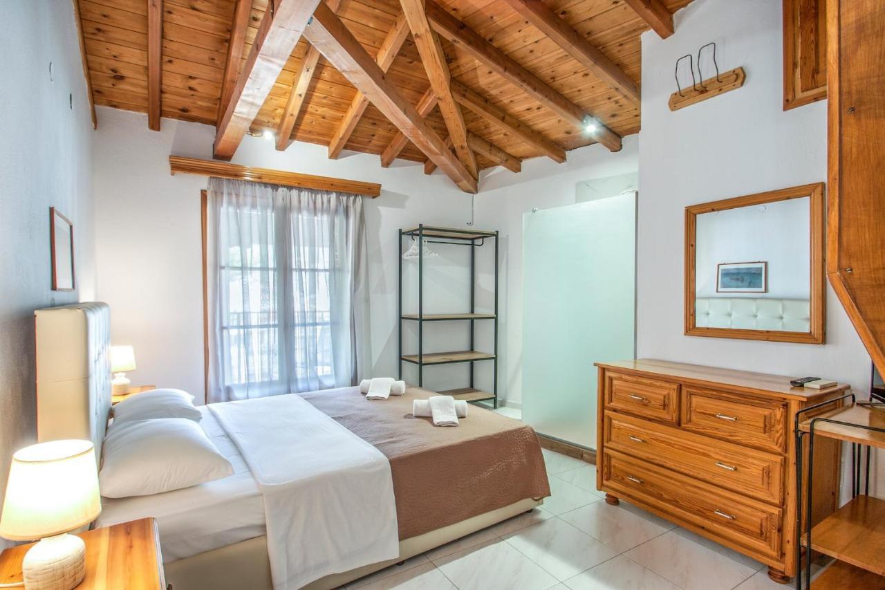 Eliza 2* Skiathos Town