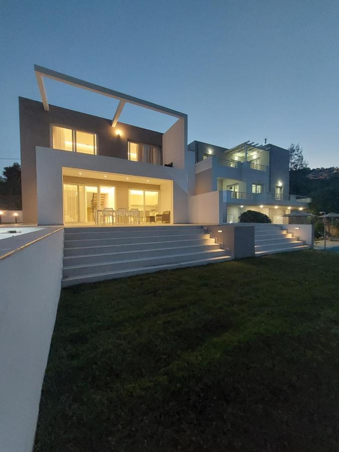 Oceana Apartment *