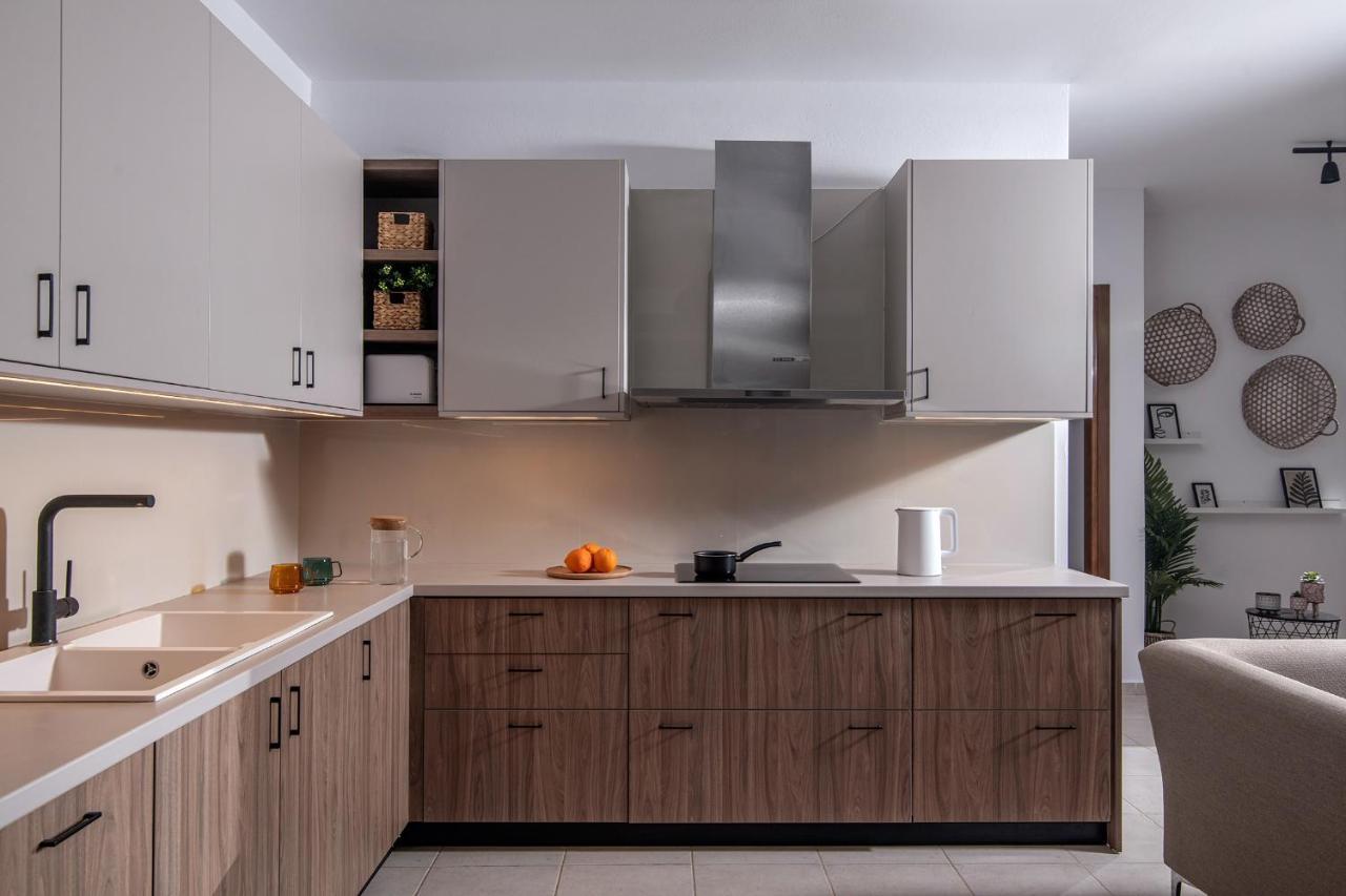 Holiday home Beachfront Orange Apt-ligaria