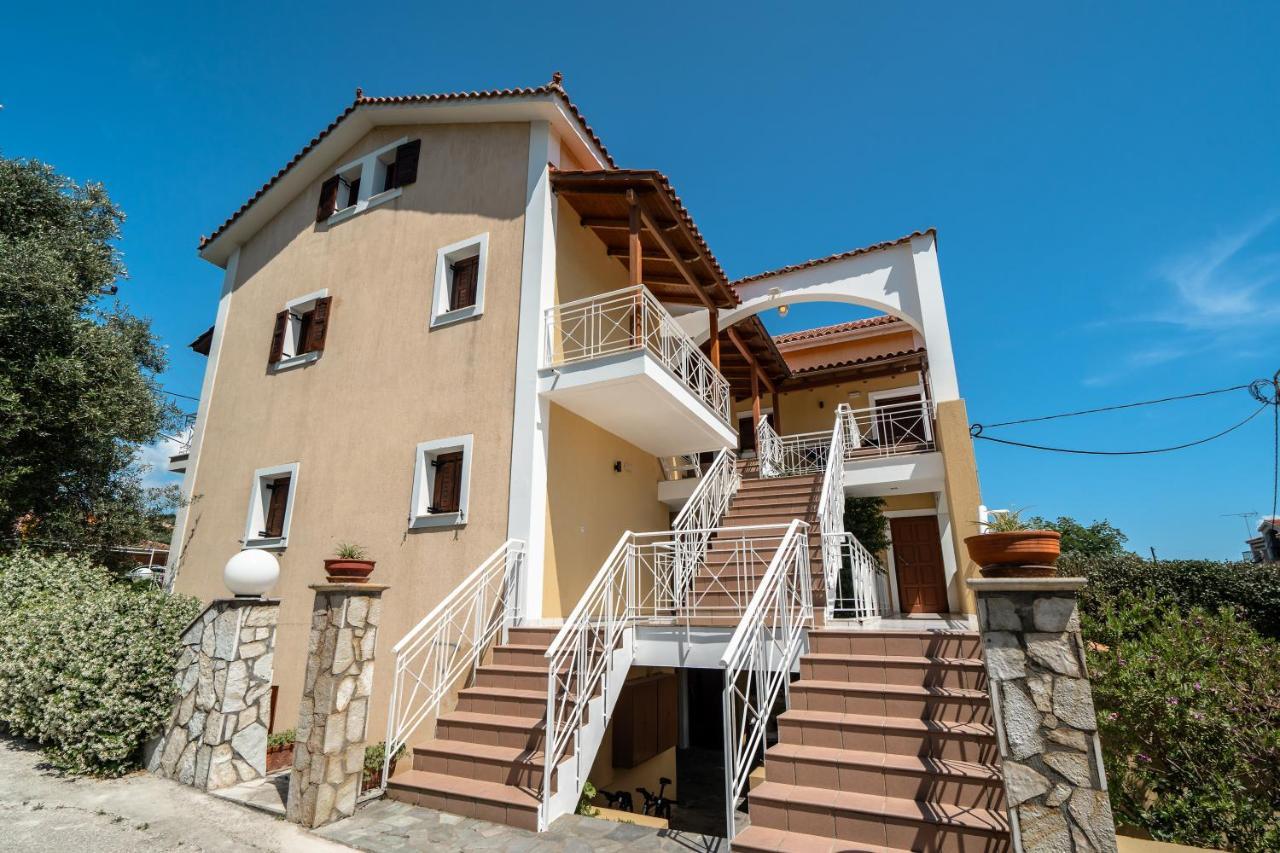 Apartment Marketos 2 *