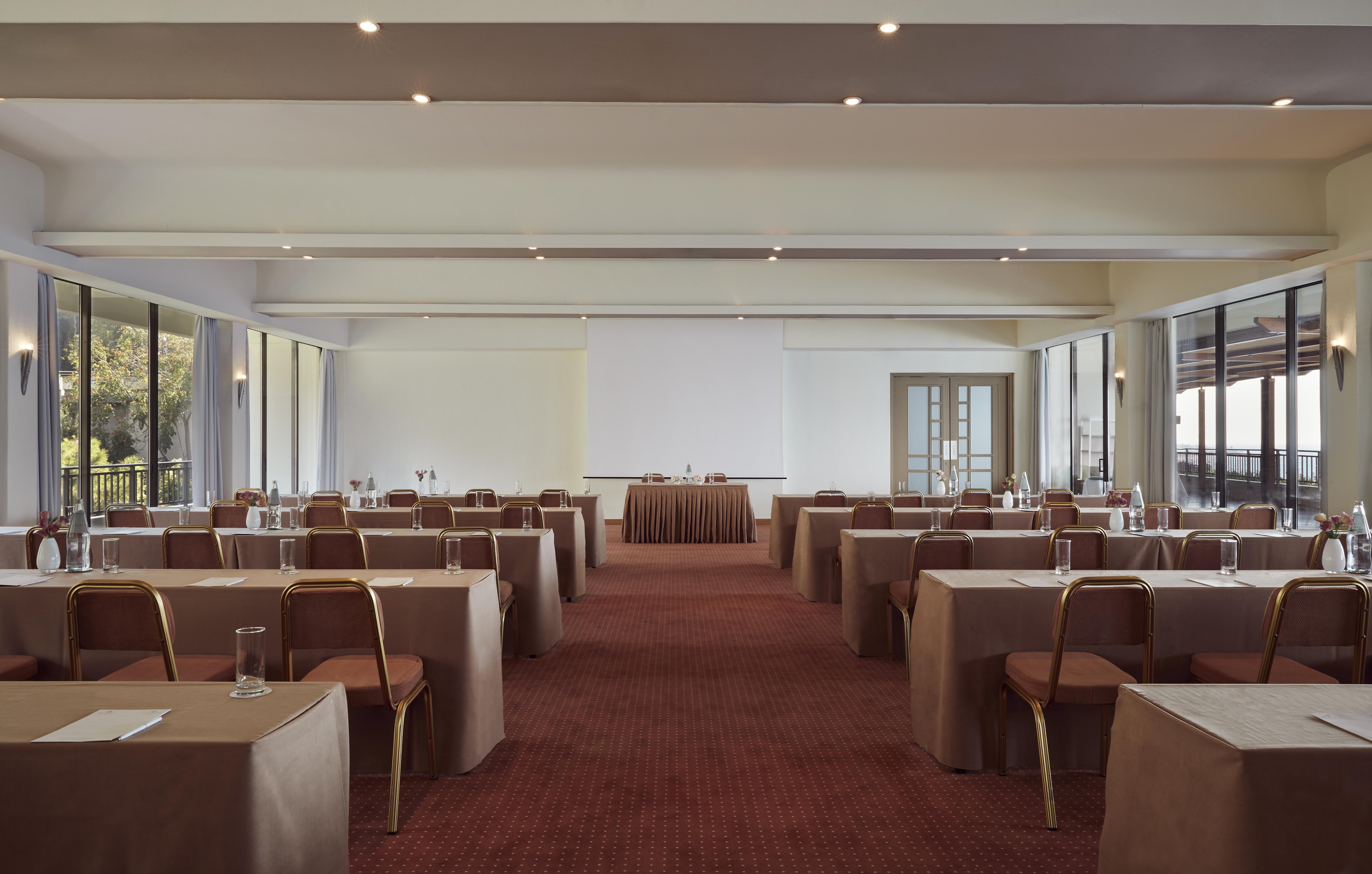 Amus & Hotel 5*