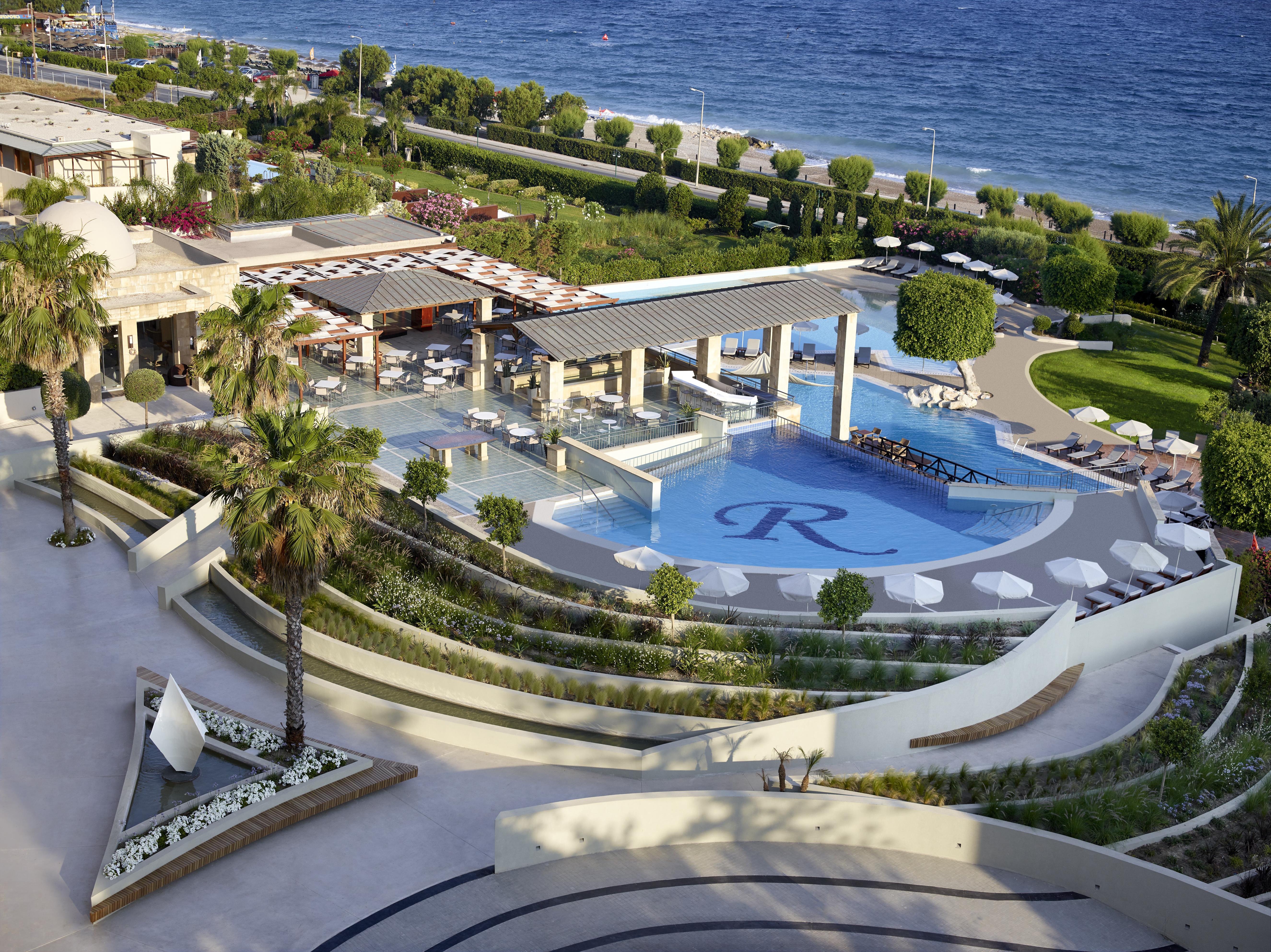 Amus & Hotel 5*