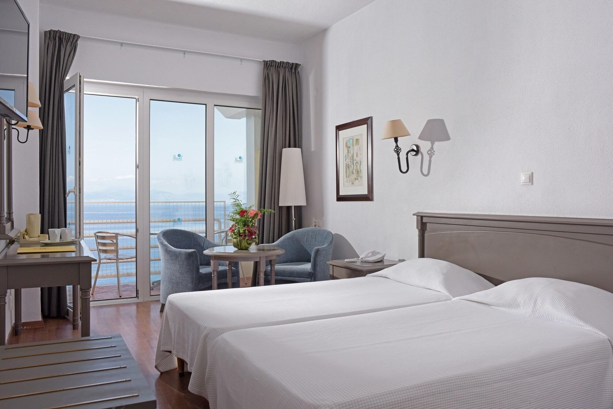 Louis Ionian Sun Hotel 4*
