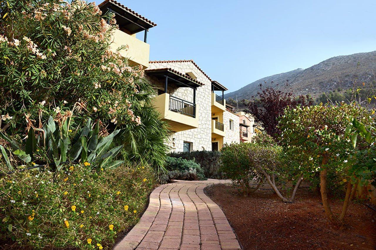 Aparthotel Petra Village
