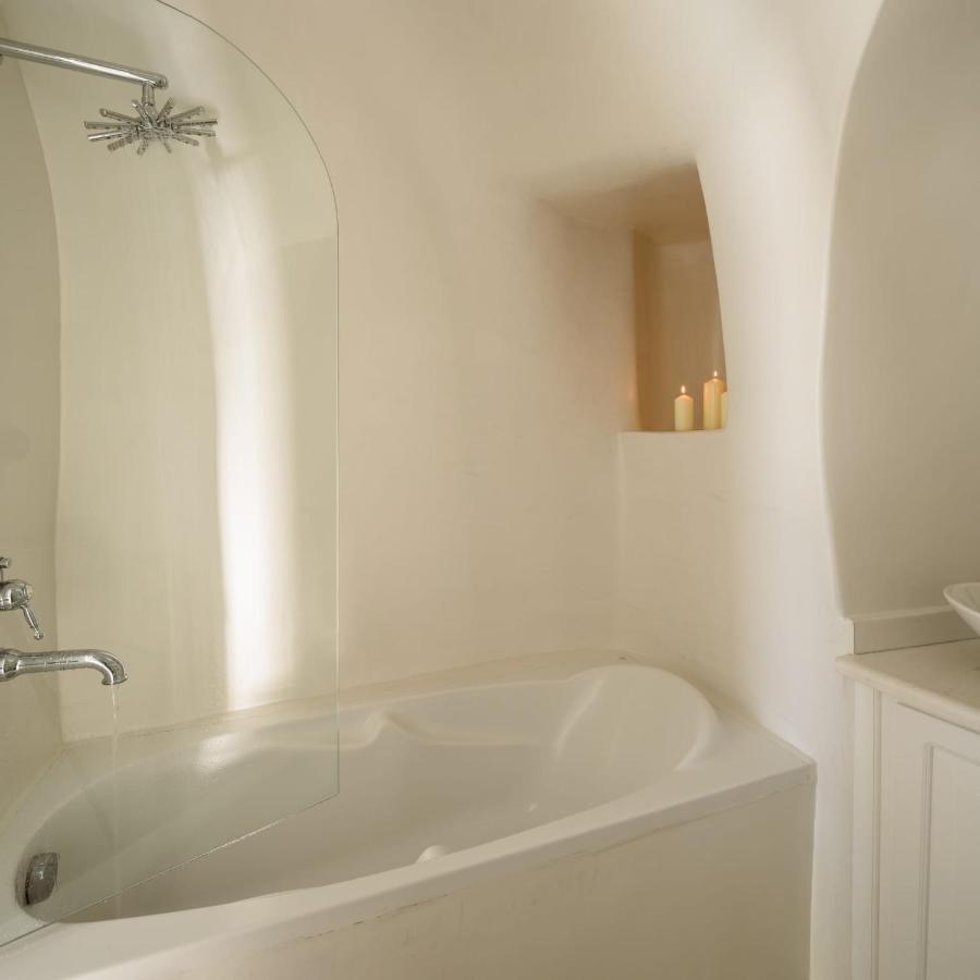 Lcv Lathouri Cave With Heated Plunge Pool