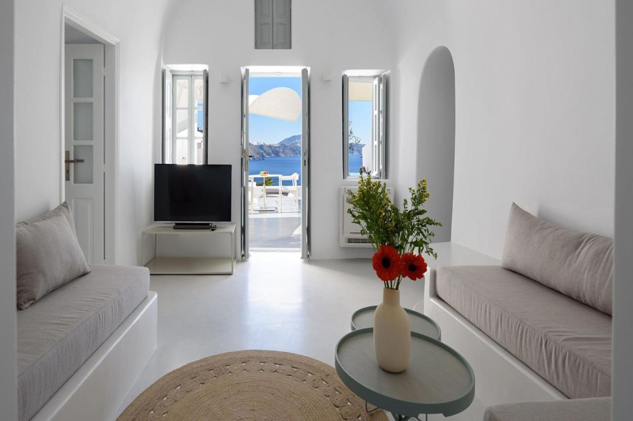 Lcv Lathouri Cave With Heated Plunge Pool Villa
