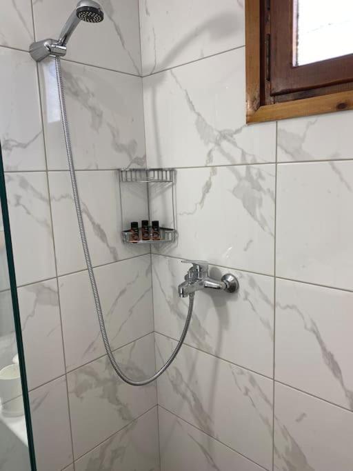 Charming House 8 Minutes Walk From Almyrida