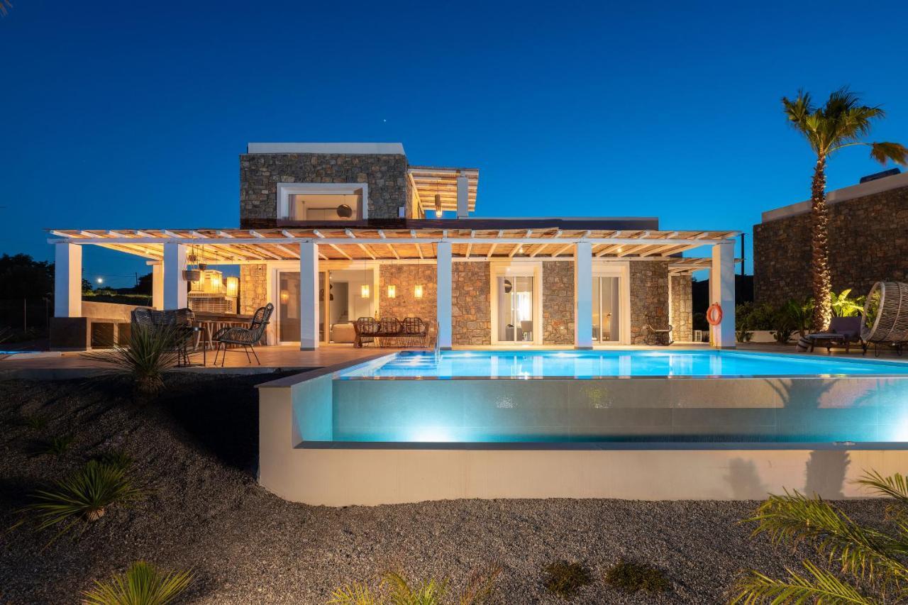Sunset Hill Rhodes