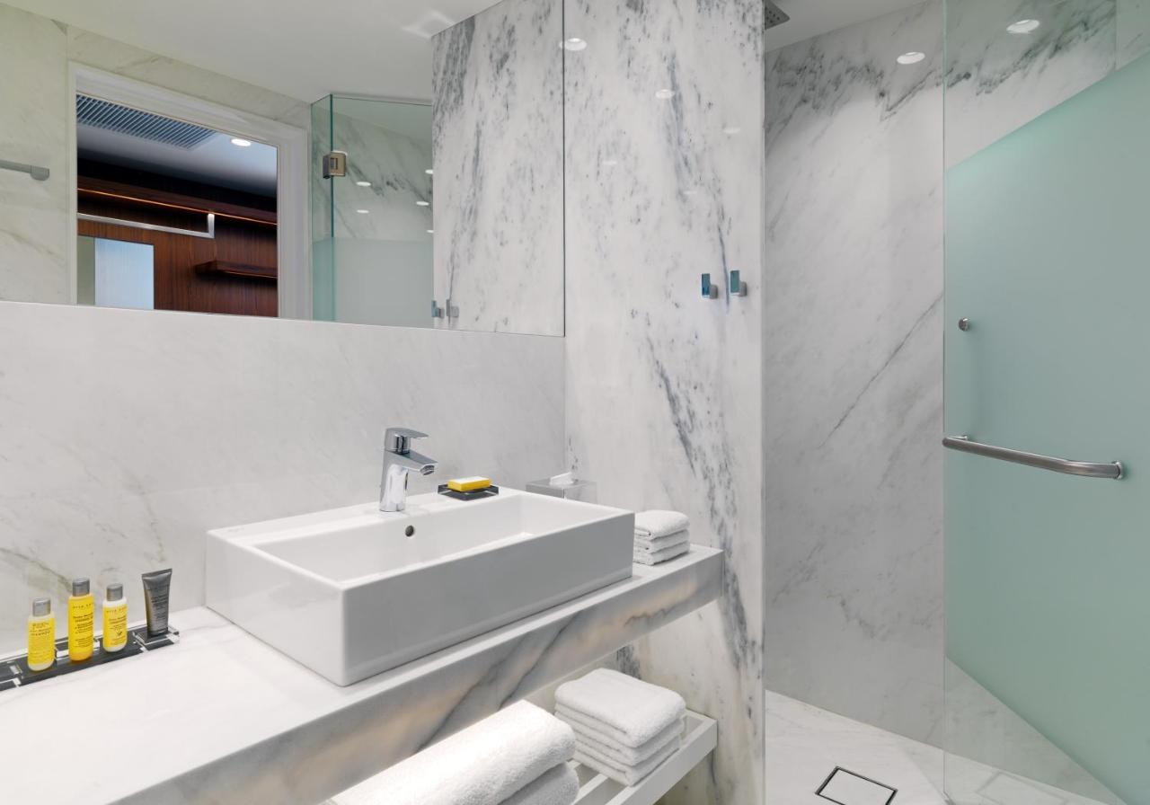 Marriott Hotel 5*