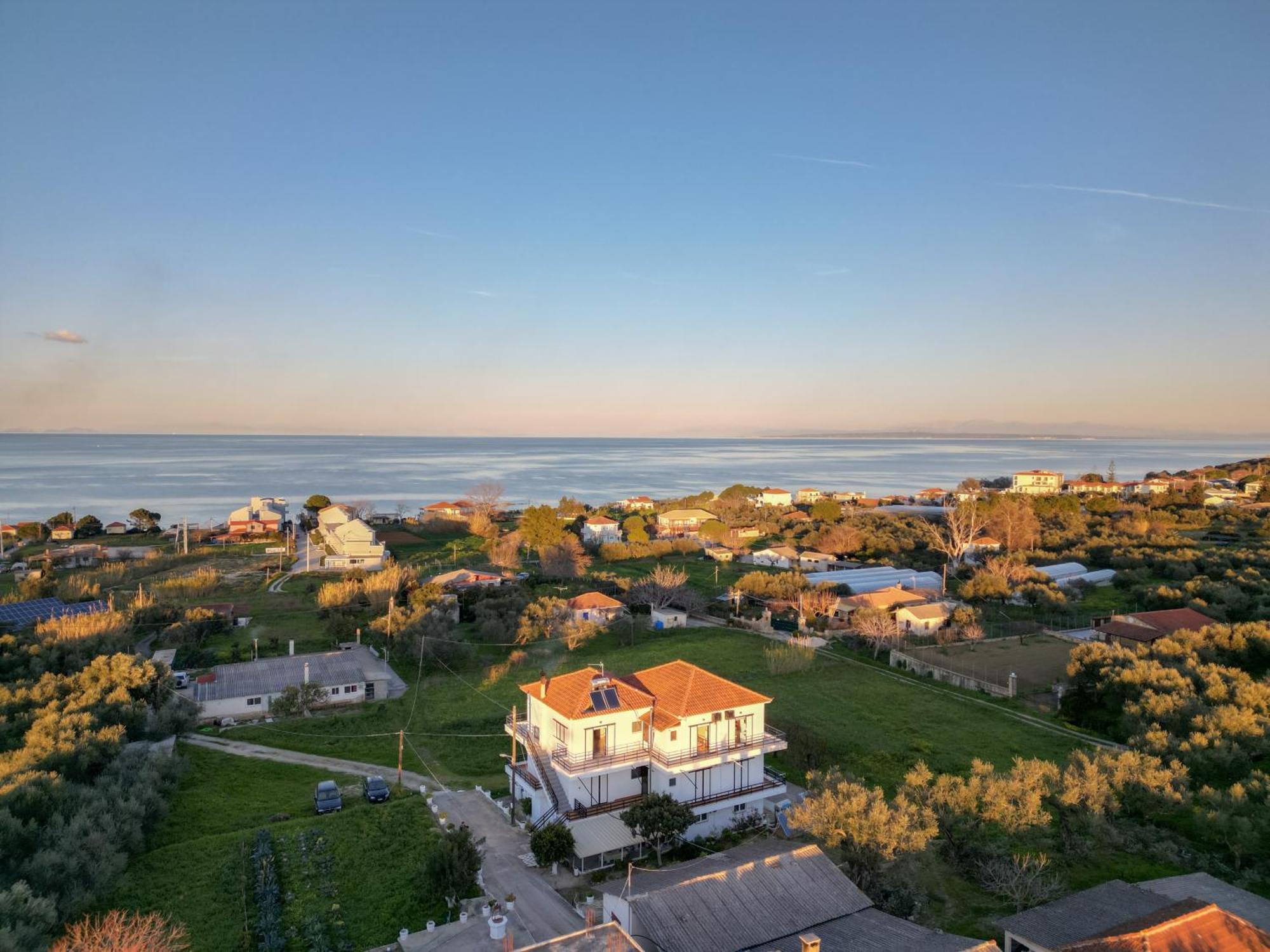 Country house Ocean Breeze Apartment *