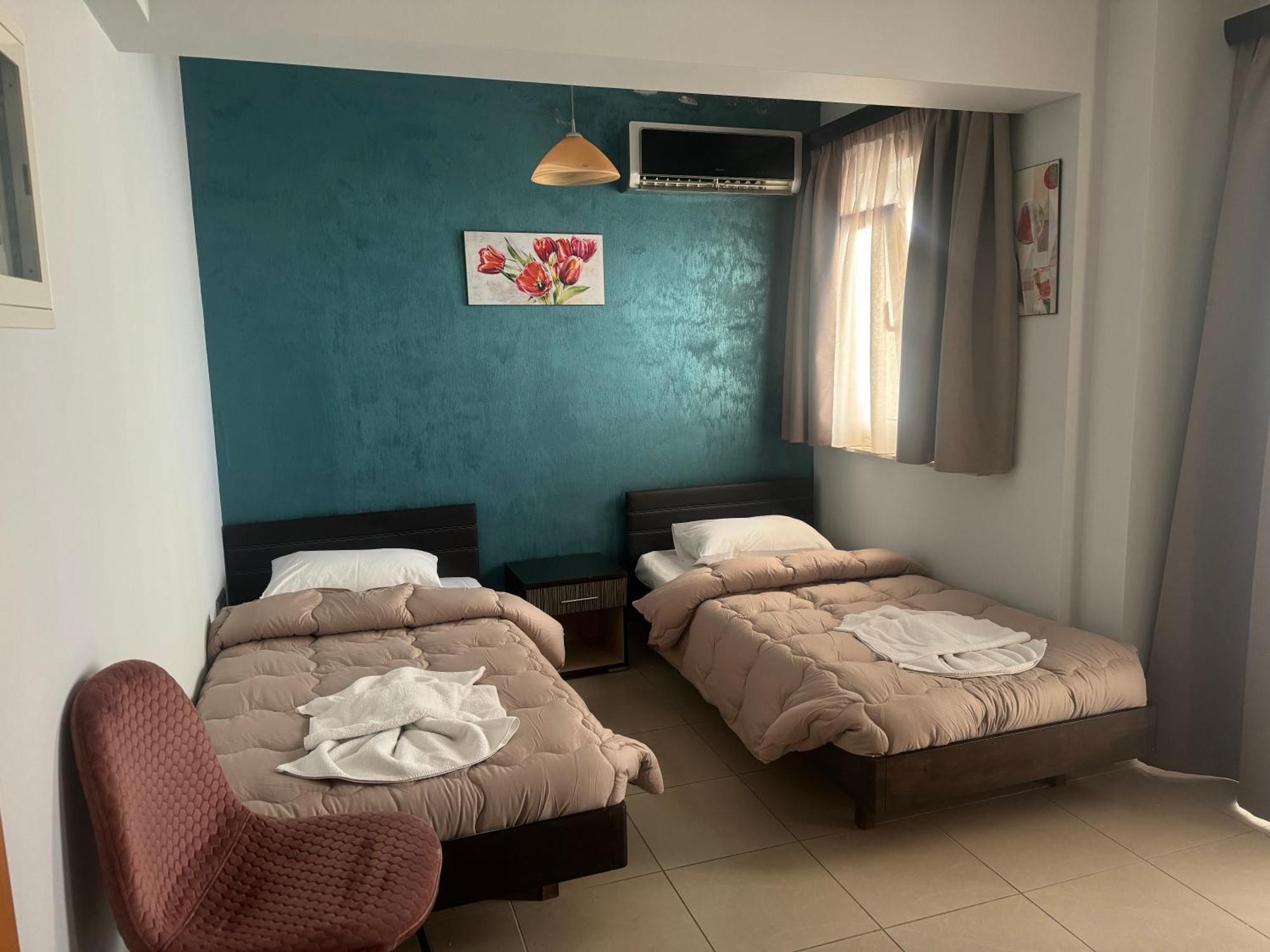 Comfort Rhodes City
