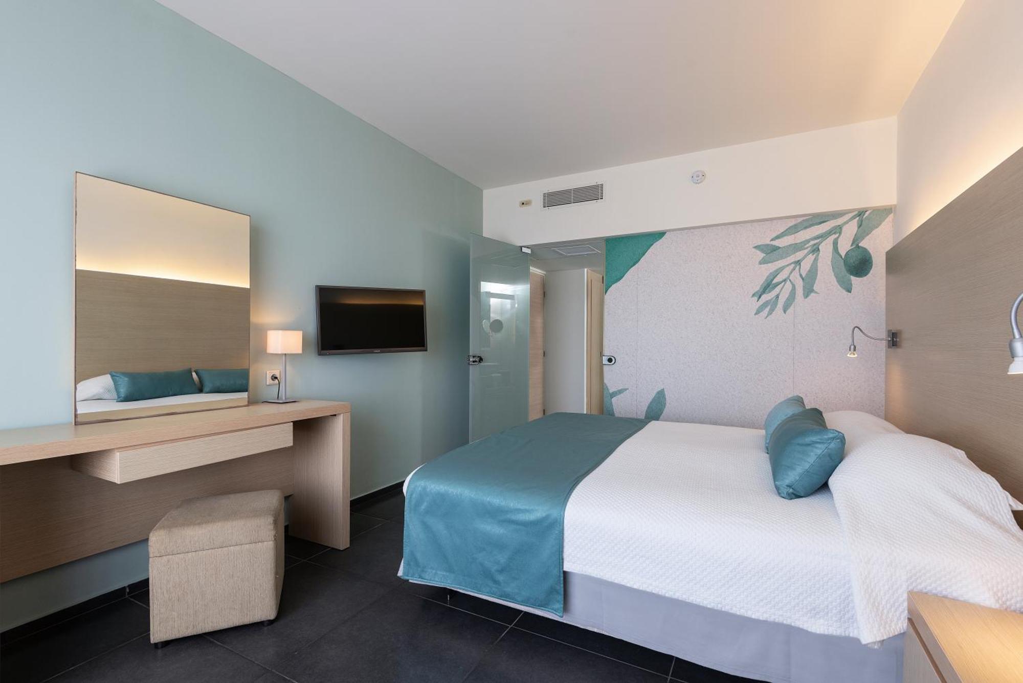 Atlantica Mikri Poli Kos Resort 5*