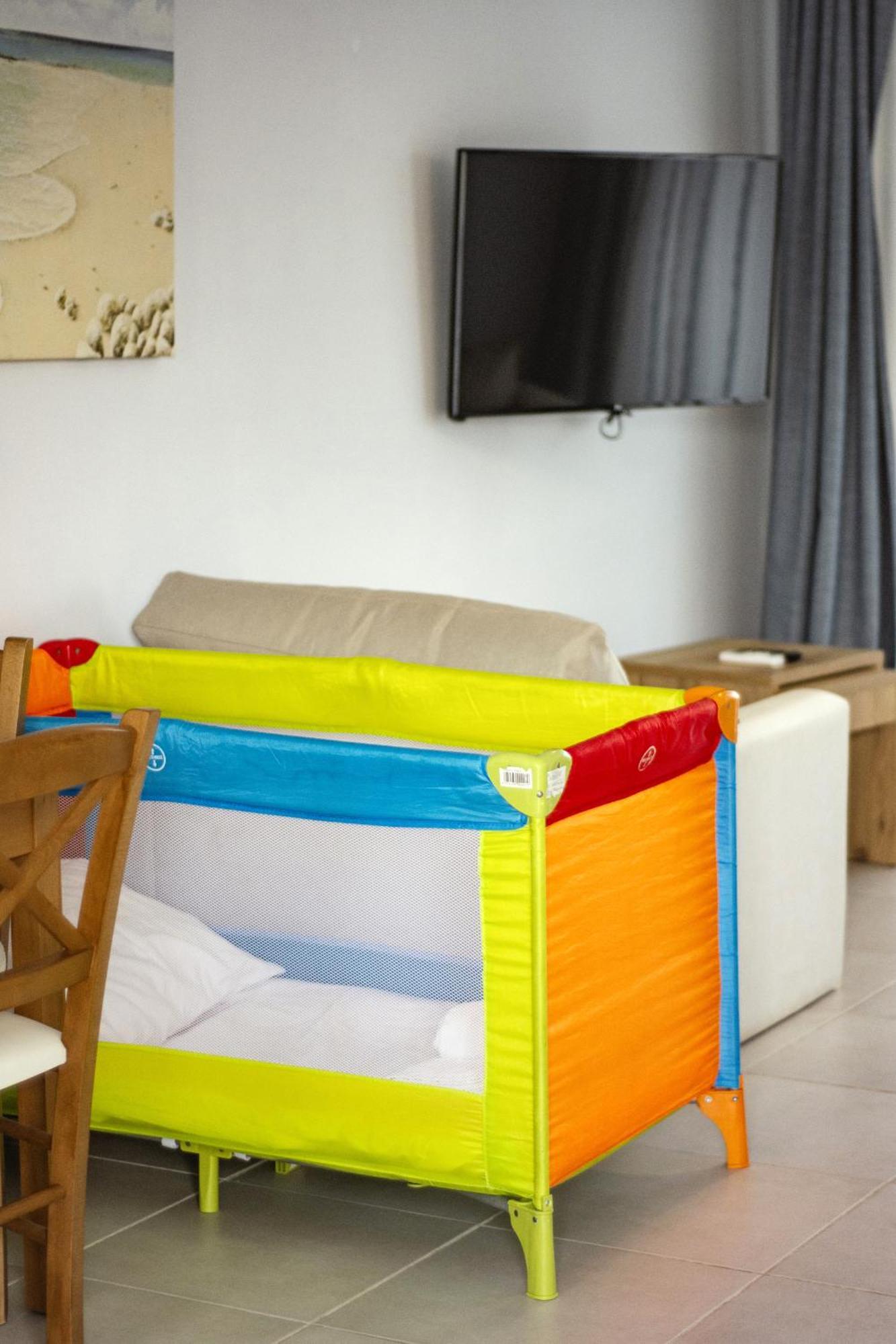 Robolla Aparthotel Roda (Corfu)