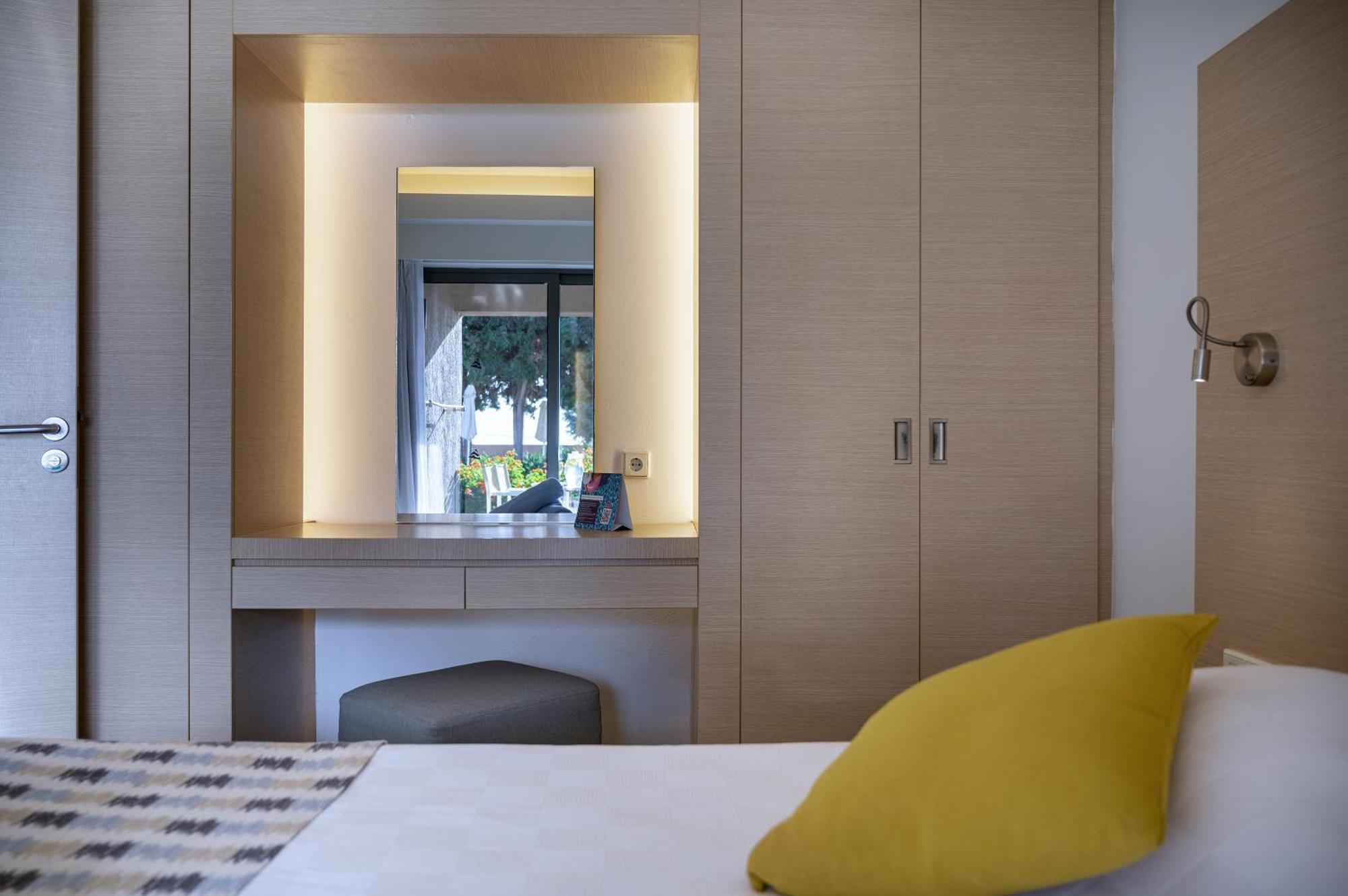 Atlantica Mikri Poli Kos 5*