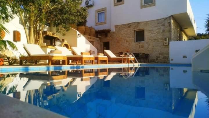 Villa Agapi 2 *