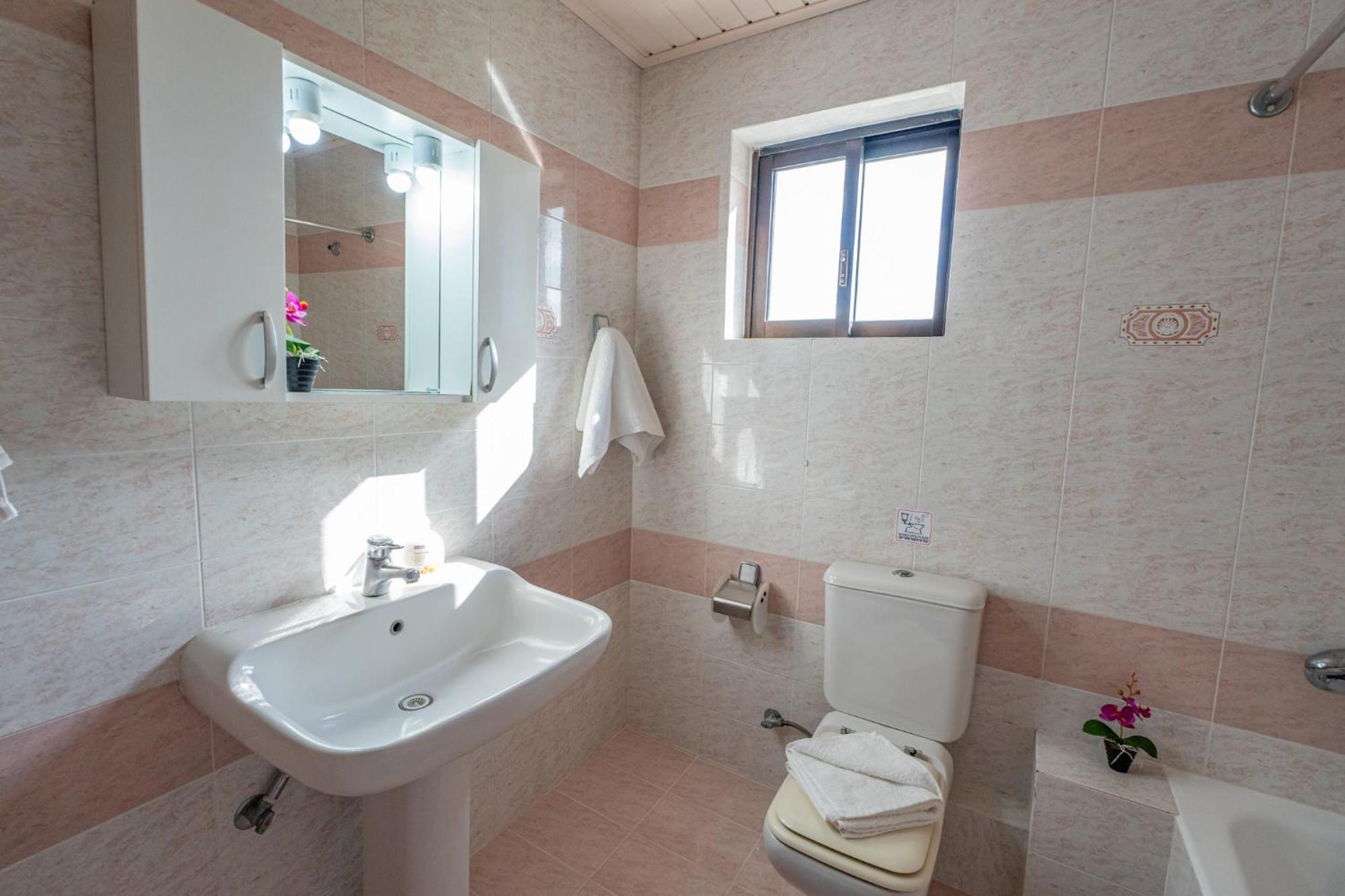 Country house Ocean Breeze Apartment Kypseli