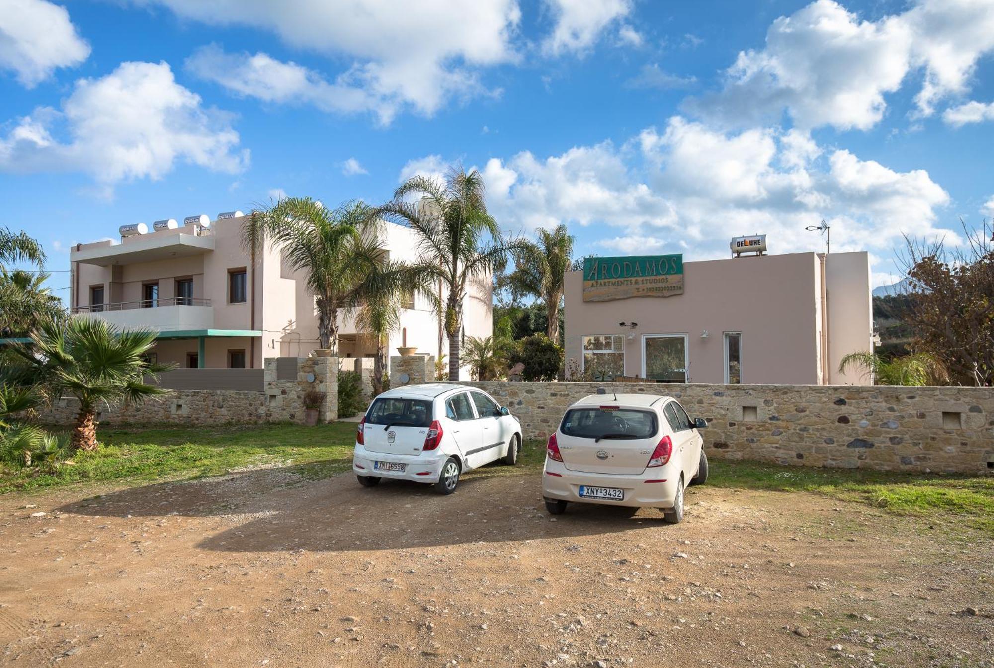 Aparthotel Arodamos & Apts Kissamos
