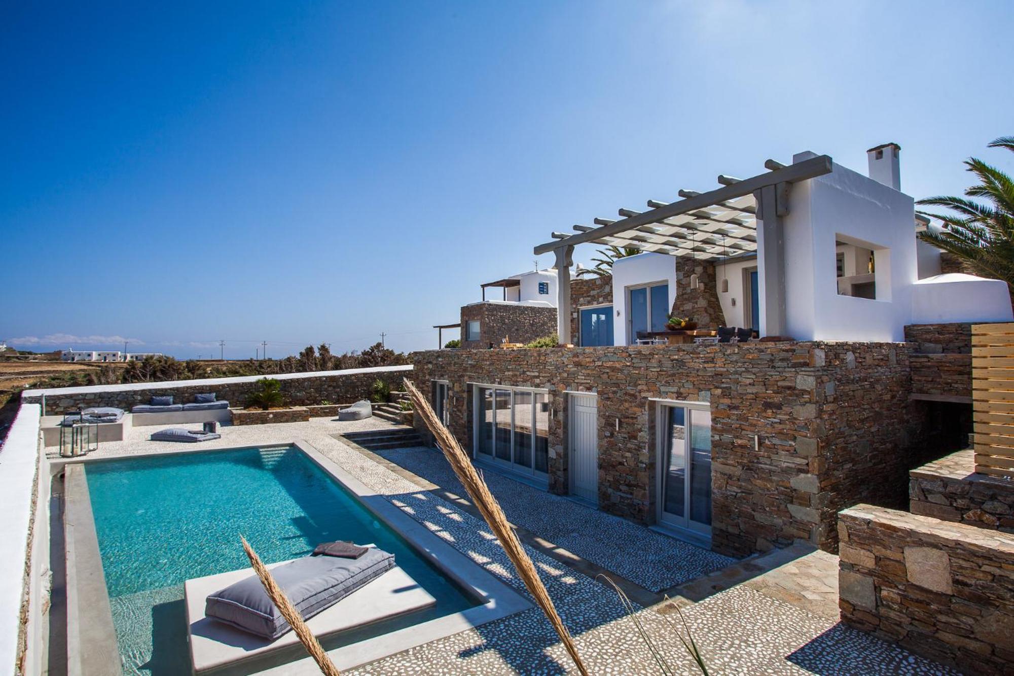 Myconian Platinum Superior & Junior Villas Kalafatis