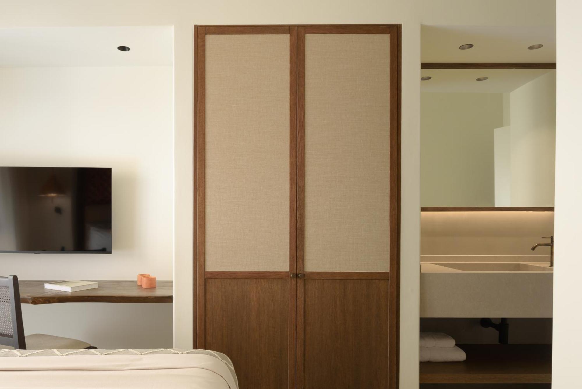 Kimata Beachfront Retreats, With Private Plunge Pools, By Thinkvilla Apartment *