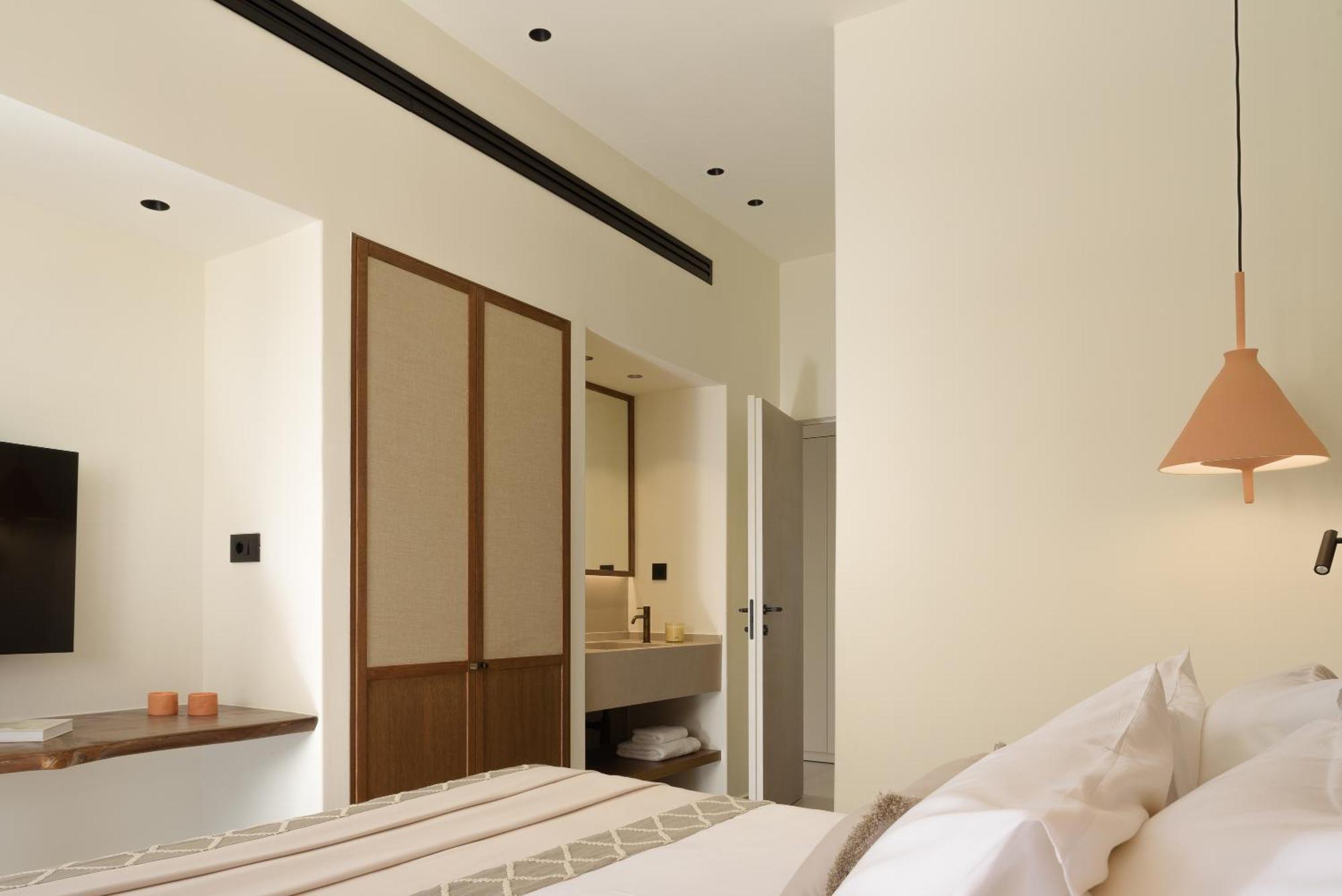 Kimata Beachfront Retreats, With Private Plunge Pools, By Thinkvilla Rethymno (Crete)
