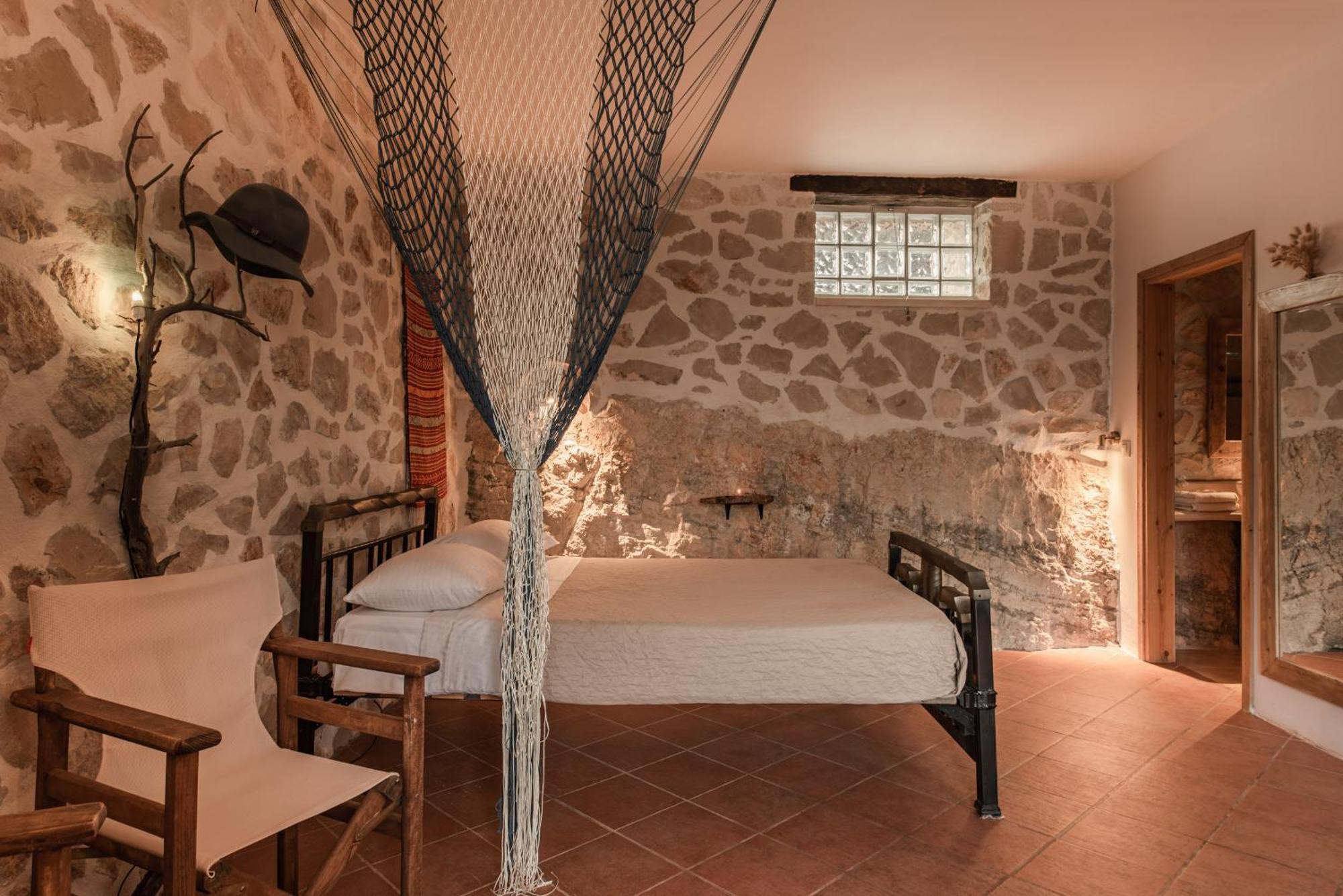 Anemos Country house *