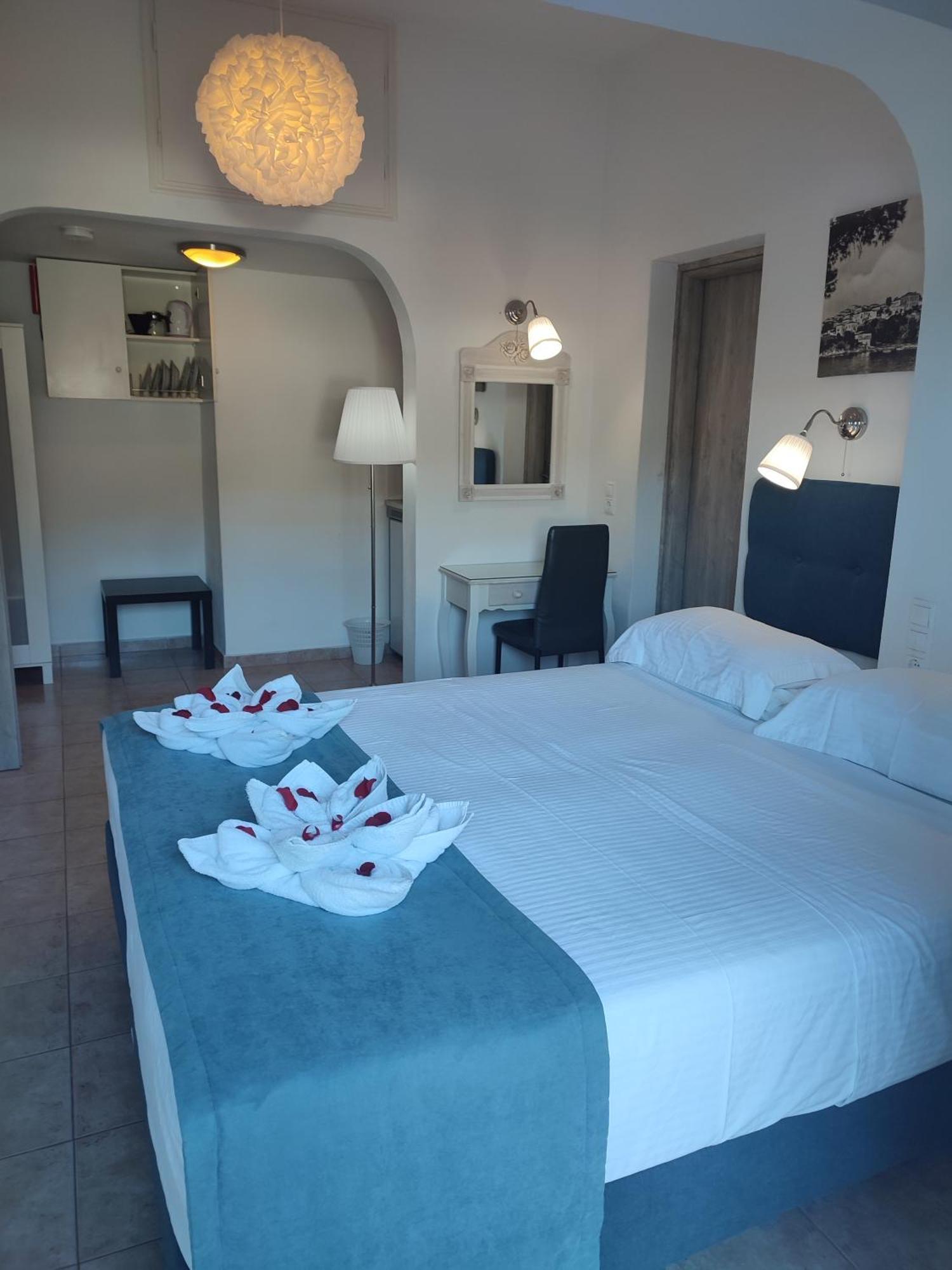 Nina Adult Only Hotel Skiathos Town