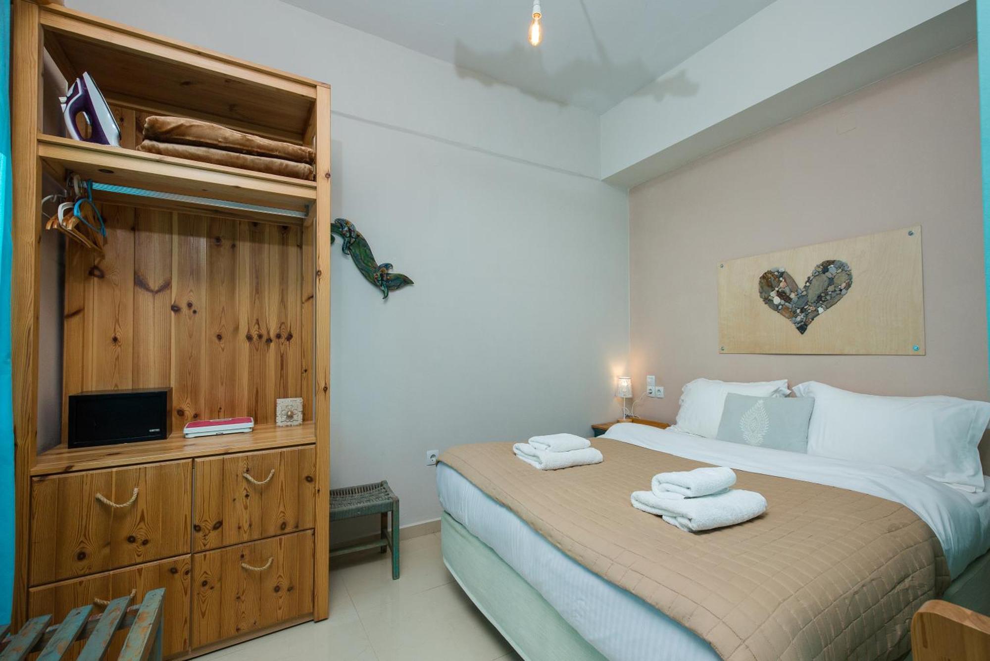 Aparthotel Arodamos & Apts 3*