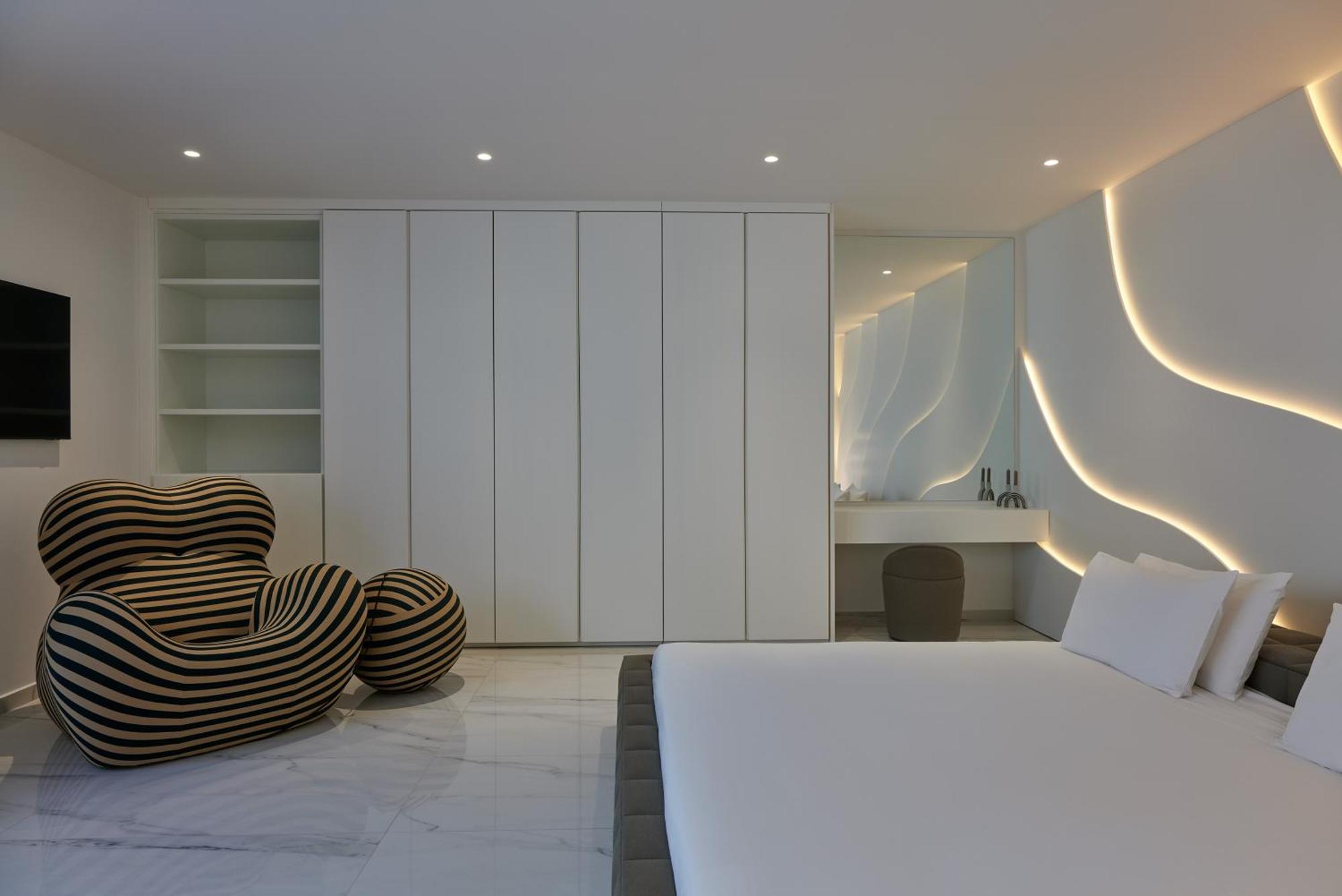 Villa Iremia Seafront Villa, Timeless Lifestyle *