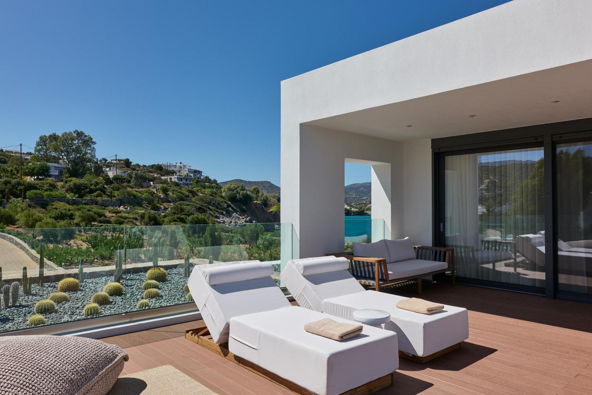 Iremia Seafront Villa, Timeless Lifestyle * Amoudara (Lasithi)