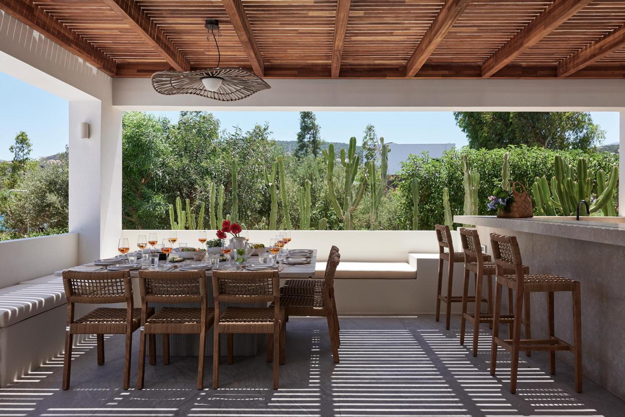 Iremia Seafront Villa, Timeless Lifestyle * Amoudara (Lasithi)