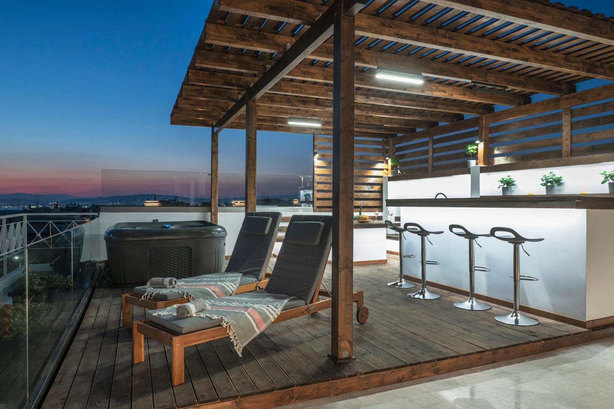 Apartment Bright 3bdr With Roofgarden, Jacuzzi *